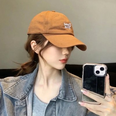 一位站立的人